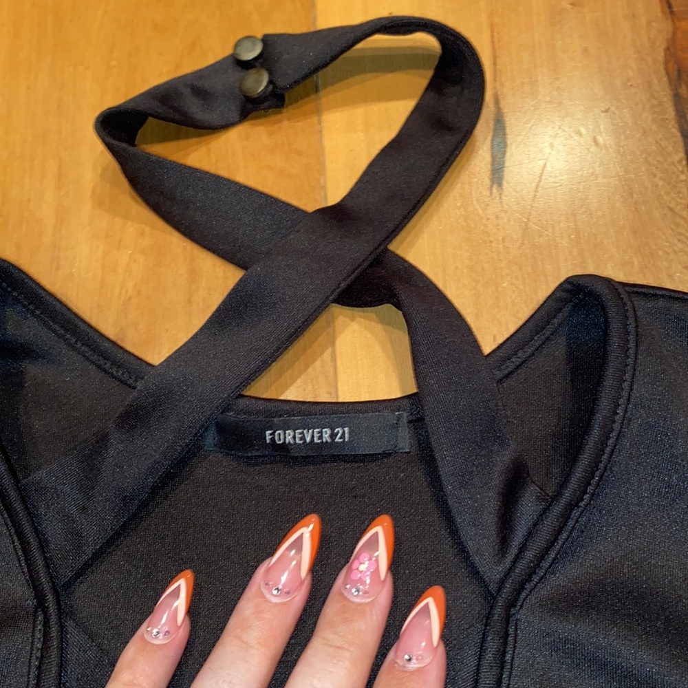 NWOT- FOREVER 21 CUT OUT SEXY BODYSUIT- SIZE SMALL - Picture 4 of 6